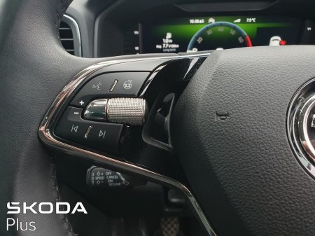 2024 Skoda Karoq Style 1.0TSi 110bhp (From €112 per week) €34,995 thumbnail