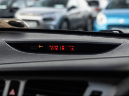 2015 Kia Ceed - thumbnail 14