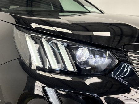 2023 Peugeot 2008 GT EV**DIGITAL DASH**MULTIFUNCTIONAL STEERING WHEEL**HALF LEATHER INTERIOR**FRONT HEATED SEATS**REVERSE CAMERA**PARKING SENSORS**TOUCH SCREEN MEDIA DISPLAY**BLUETOOTH**AMBIENT LIGHTING**17"ALLOYS** €19,995 thumbnail