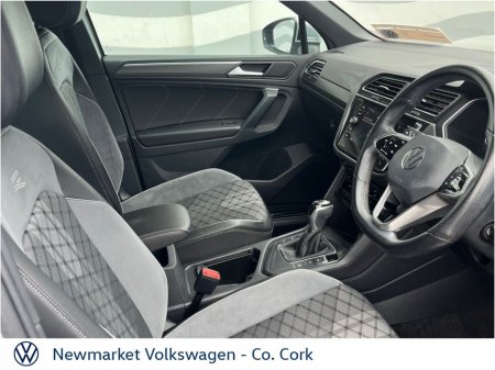 2021 Volkswagen Tiguan - thumbnail 13