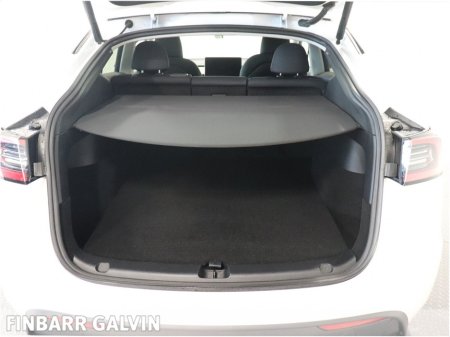 2022 Tesla Model Y - thumbnail 15