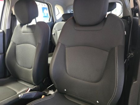 2019 Renault Captur - thumbnail 9