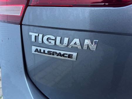 2019 Volkswagen Tiguan Allspace 2.0 TDI 150HP Comfortline DSG Auto 7 Seat Pan Roof Mint €29,995 thumbnail