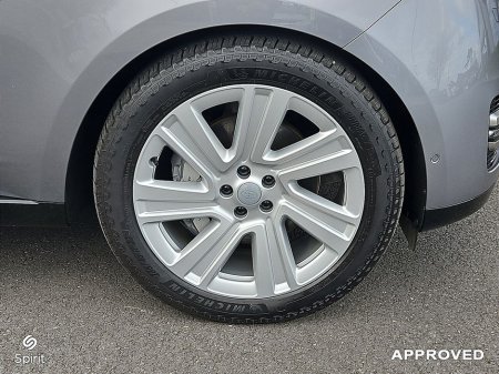 2025 Land Rover Range Rover - thumbnail 9