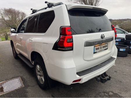 2019 Toyota Landcruiser - thumbnail 11