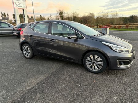 2015 Kia Ceed - thumbnail 5