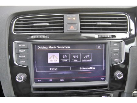 2018 Volkswagen Golf - thumbnail 18