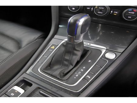 2019 Volkswagen E-Golf - thumbnail 20