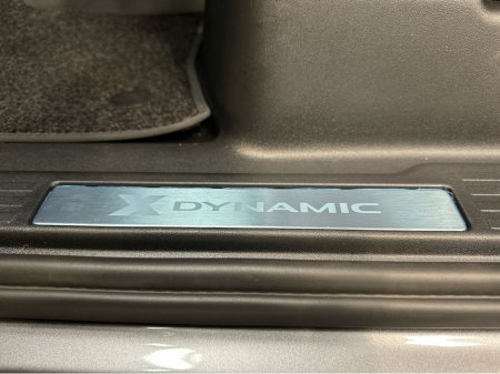 2026 Land Rover Defender - thumbnail 31