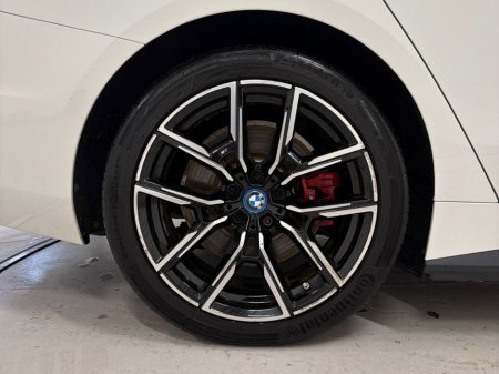 2023 BMW i4 - thumbnail 14