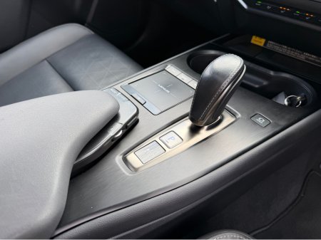 2021 Lexus UX 300 e UX300e - Takumi Edition - Sunroof €24,750 thumbnail