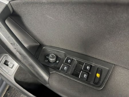 2023 Volkswagen Tiguan 7 Seats Life 2.0tdi D7F 150 5DR AUT €42,777 thumbnail