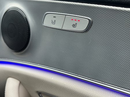 2017 Mercedes-Benz E Class - thumbnail 12