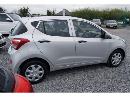 2015 Hyundai i10 - thumbnail 6