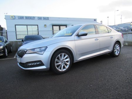 2022 Skoda Superb AMB 2.0tdi 150HP DSG 5DR Auto €31,440