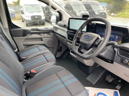 2026 Ford Transit Custom - thumbnail 8