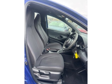 2020 Toyota Yaris  €15,750 thumbnail