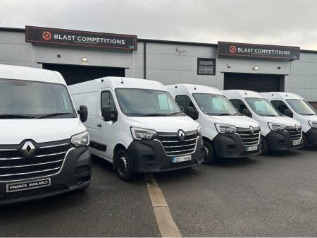 2022 Renault Master LM35 BUSINESS+ BLUE BUSINESS PLUS DCI thumbnail