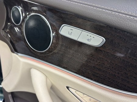 2017 Mercedes-Benz E Class - thumbnail 10