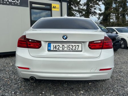 2014 BMW 3 Series - thumbnail 7