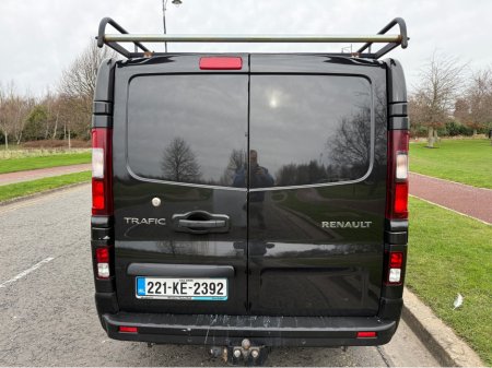2022 Renault Trafic LL30 LWB 170 SPORT ONE OWNER €16,950 thumbnail