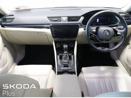 2023 Skoda Superb - thumbnail 2