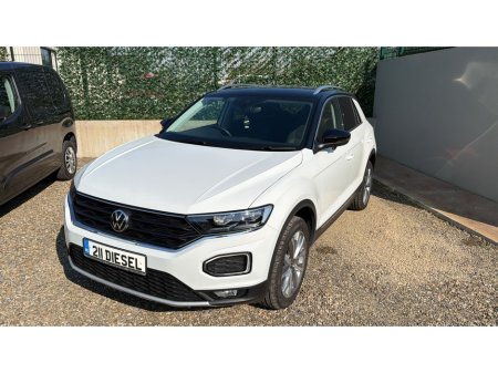 2021 Volkswagen T-Roc - thumbnail 2