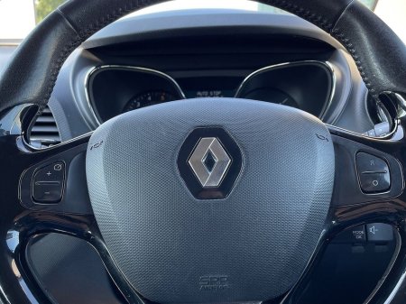 2014 Renault Captur dCi 90 S&S INTENSE €5,950 thumbnail