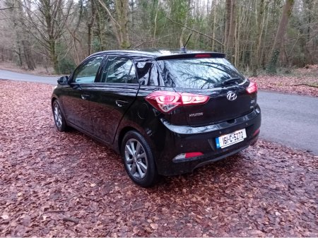 2016 Hyundai i20 1.2i DELUXE 1 OWNER ONLY 93 KLMS @ REDDY2DRIVE LTD €10,995 thumbnail