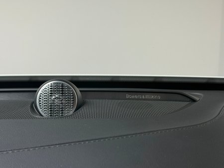 2025 Volvo XC90 - thumbnail 24