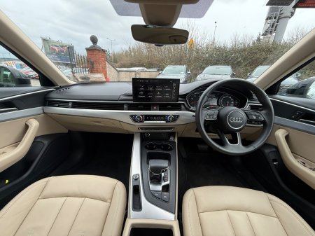 2023 Audi A4 - thumbnail 9