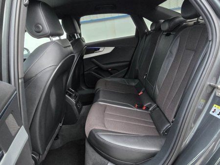 2015 Audi A4 - thumbnail 17