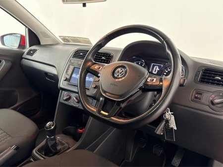 2017 Volkswagen Polo - thumbnail 15