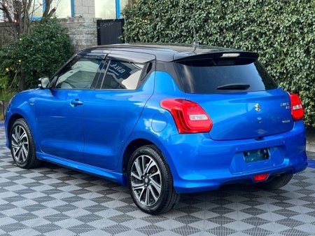 2021 Suzuki Swift - thumbnail 5