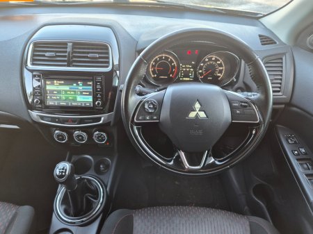 2017 Mitsubishi ASX - thumbnail 13