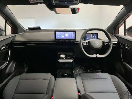 2024 MG 4 - thumbnail 2