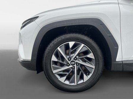 2022 Hyundai Tucson IX35 EXECUTIVE PLUS DIESEL 5 5DR €31,500 thumbnail