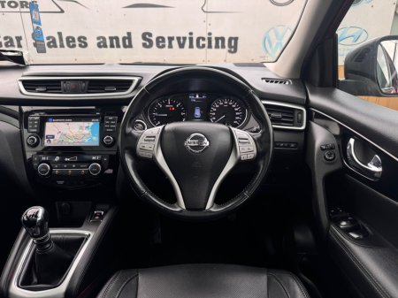 2017 Nissan Qashqai - thumbnail 33