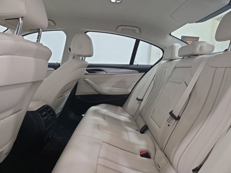 2022 BMW 5 Series 520d SE Saloon €37,950 thumbnail