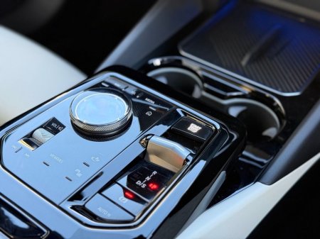 2024 BMW 5 Series 520i M Sport Saloon €55,950 thumbnail