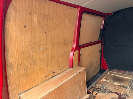 2021 Volkswagen Transporter  €14,595 thumbnail