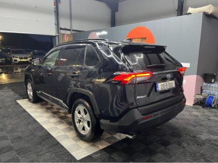 2020 Toyota Rav4 €29950! 2020 TOYOTA RAV4 HYBRID X 2.5 AUTOMATIC / CRUISE CONTROL / REVERSE CAMERA AND MORE €29,950 thumbnail