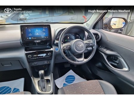 2023 Toyota Yaris Cross - thumbnail 9