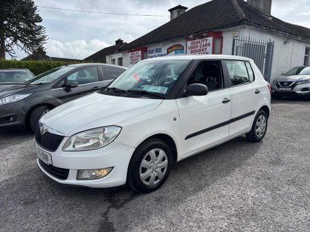 2015 Skoda Fabia - thumbnail 10