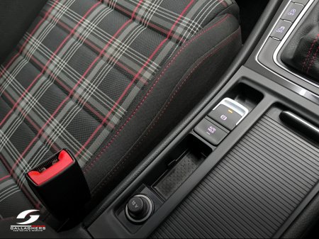 2018 Volkswagen Golf (181) GTI 2.0 TSI DSG AUTO €21,995 thumbnail