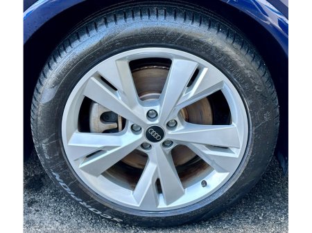 2024 Audi Q4 e-tron - thumbnail 10