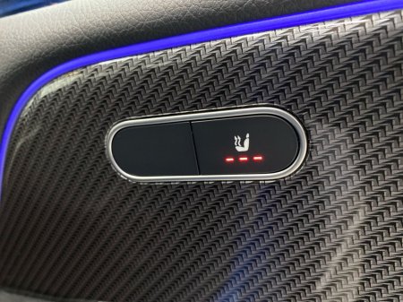 2024 Mercedes-Benz GLB GLB 200 D AMG Pack & Panoramic Sunroof 5 Seater €52,950 thumbnail