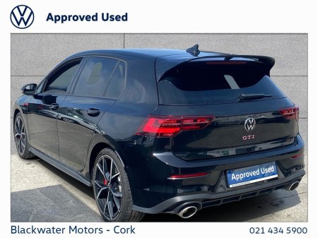 2024 Volkswagen Golf - photo 3