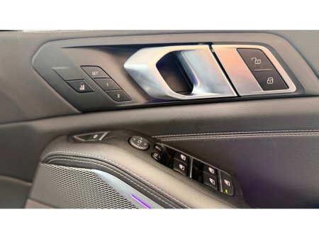 2022 BMW X5 - thumbnail 5