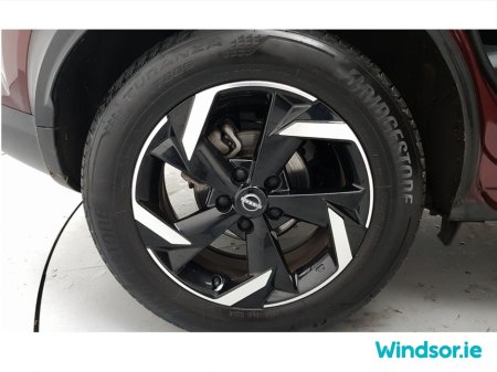 2023 Nissan Juke - thumbnail 16